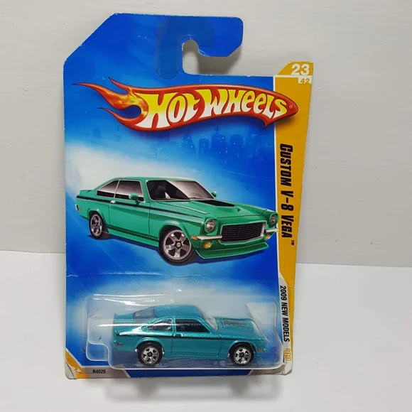 2008 Hot Wheels Custom V-8 Vega 1:64 Scale Diecast Collectable Car - Picture 6 of 6